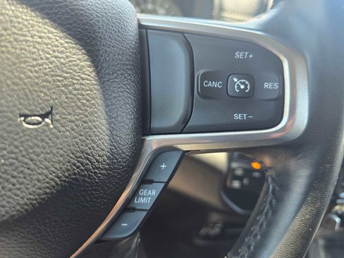 Used 2024 RAM 2500 Laramie AWD/4WD image 31