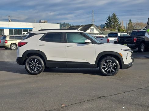 Certified 2025 Chevrolet TrailBlazer ACTIV w/ Driver Confidence Package image 7
