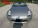 Used 2005 Nissan 350Z Touring image 2