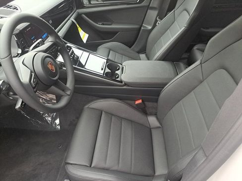 Used 2026 Porsche Panamera 4 AWD/4WD image 21