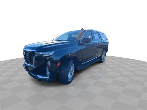 Used 2021 Cadillac Escalade Premium Luxury image 4