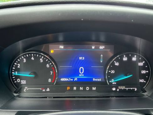 Used 2020 Ford Explorer XLT AWD/4WD image 14