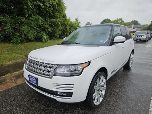 Used 2014 Land Rover Range Rover HSE AWD/4WD image 3