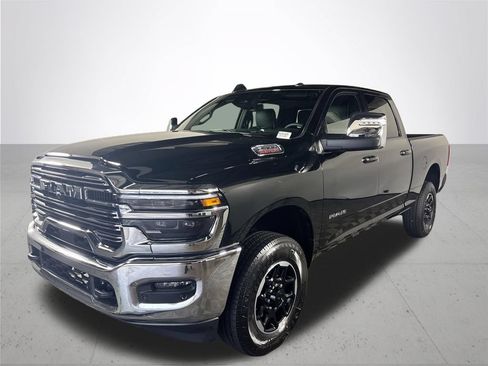 New 2026 RAM 2500 Laramie AWD/4WD image 2