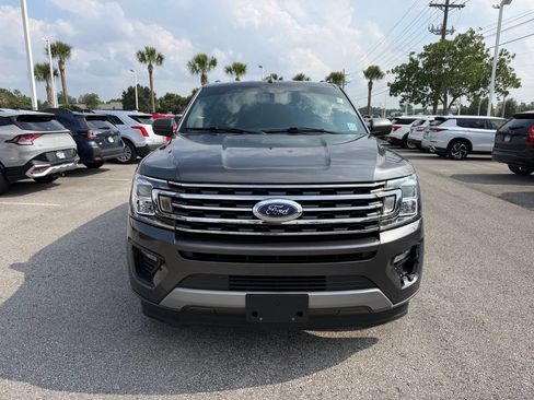 Used 2021 Ford Expedition XLT RWD image 9
