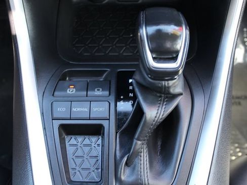 Certified 2020 Toyota RAV4 XLE Premium w/ Carpet Mat Package FWD image 38