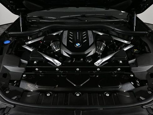 Used 2022 BMW X6 M50i w/ Executive Package image 28