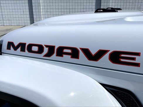 New 2026 Jeep Gladiator Mojave image 24