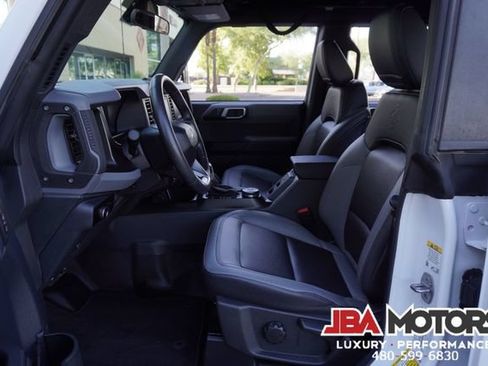 Used 2023 Ford Bronco Big Bend w/ Sasquatch Package AWD/4WD image 85