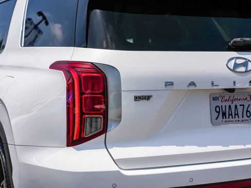 Used 2023 Hyundai Palisade XRT w/ Cargo Package FWD image 11