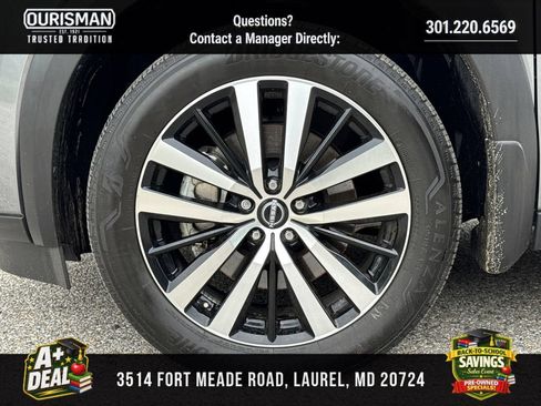 Used 2025 Nissan Pathfinder Platinum w/ Cargo Package AWD/4WD image 5