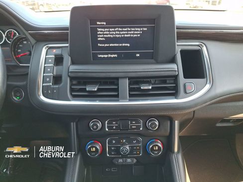 Certified 2022 Chevrolet Suburban LS AWD/4WD image 11