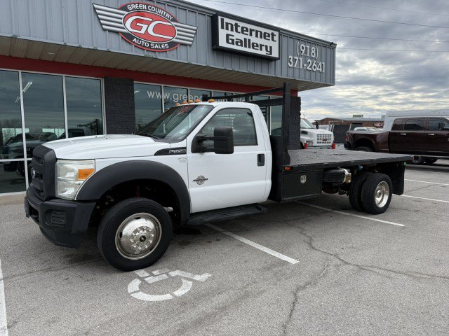 Used 2015 Ford F550 2WD Regular Cab Super Duty image 1