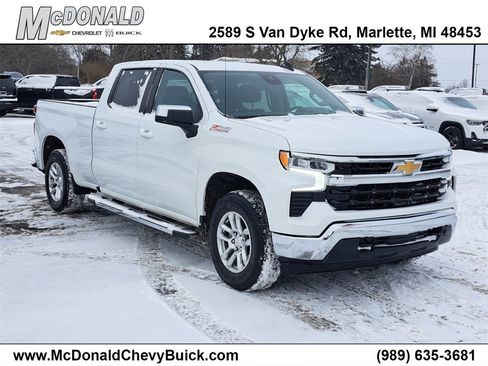 Used 2023 Chevrolet Silverado 1500 LT image 2