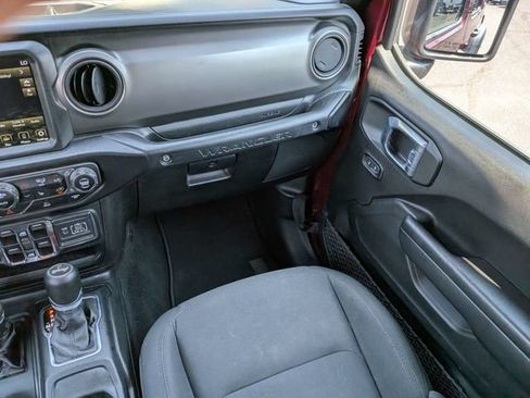 Used 2021 Jeep Wrangler Unlimited Sport AWD/4WD image 18