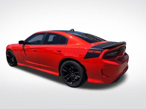 Used 2022 Dodge Charger Scat Pack w/ Daytona Edition Group RWD image 3