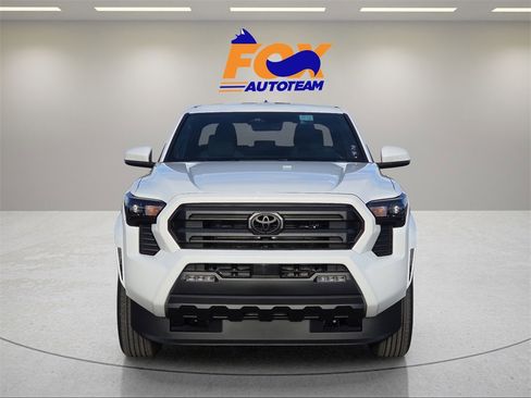 New 2026 Toyota Tacoma SR5 image 8