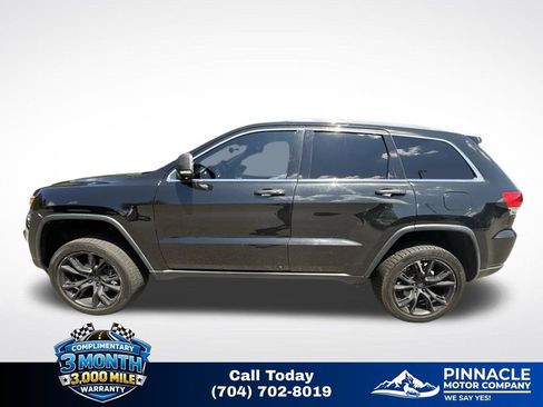 Used 2014 Jeep Grand Cherokee Limited AWD/4WD image 8