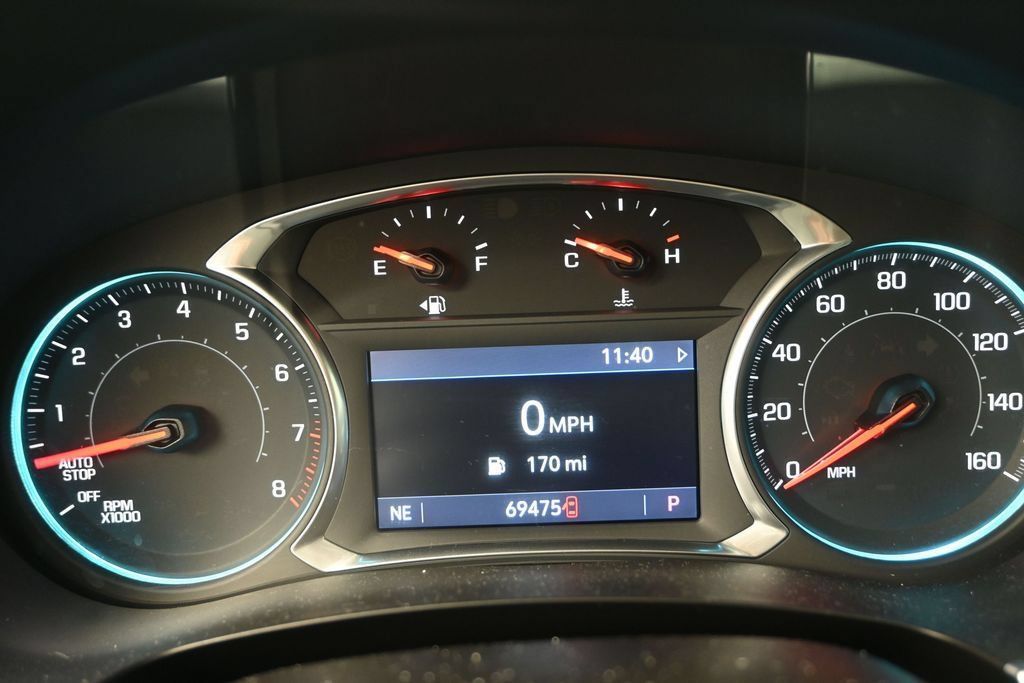 Used 2021 Chevrolet Traverse LT FWD image 13