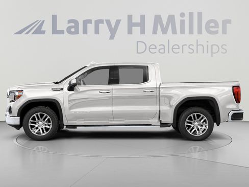 Used 2019 GMC Sierra 1500 SLT w/ SLT Premium Plus Package AWD/4WD image 3