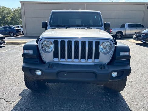 Used 2020 Jeep Wrangler Unlimited Sport S AWD/4WD image 2