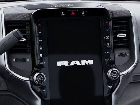New 2026 RAM 3500 Laramie AWD/4WD image 18