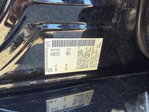 Used 2023 Nissan Maxima SR w/ Sport Mat Group image 14