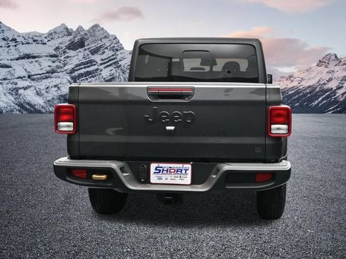 New 2026 Jeep Gladiator Sport AWD/4WD image 4