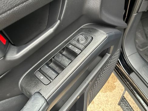 New 2026 Toyota 4Runner SR5 AWD/4WD image 13