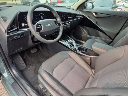 New 2026 Kia Niro Wind w/ Wind Preserve Package FWD image 24