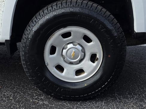 Used 2017 Chevrolet Colorado W/T w/ WT Convenience Package image 32