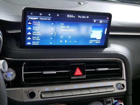 Used 2025 Genesis G70 2.5T w/ Sport Prestige Package image 22