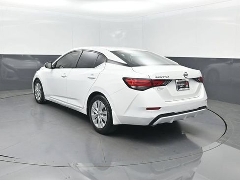 Used 2022 Nissan Sentra S FWD image 23