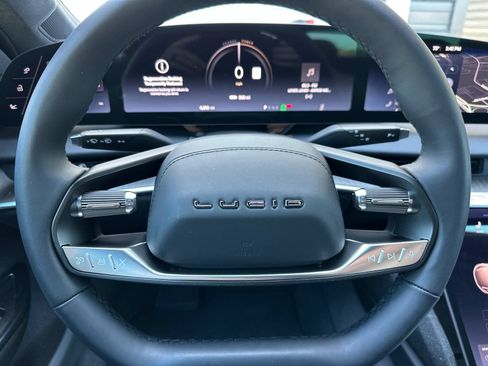 Used 2025 Lucid Air Touring AWD/4WD image 24