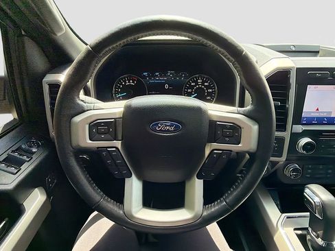 Used 2020 Ford F150 Lariat w/ Equipment Group 502A Luxury AWD/4WD image 11