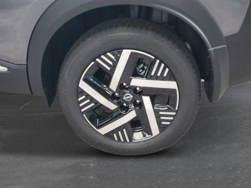 New 2026 Nissan Kicks SV FWD image 12