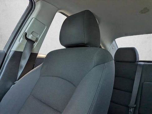 Used 2014 Chevrolet Cruze LT image 12