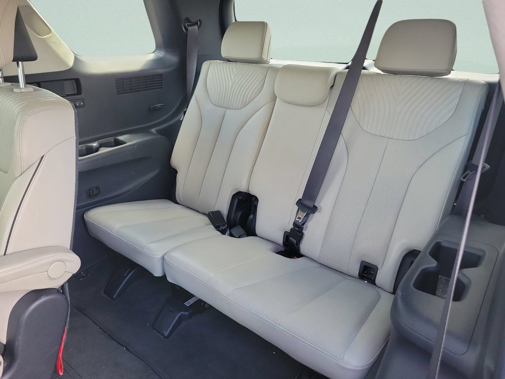 Used 2024 Hyundai Palisade Calligraphy AWD/4WD image 14