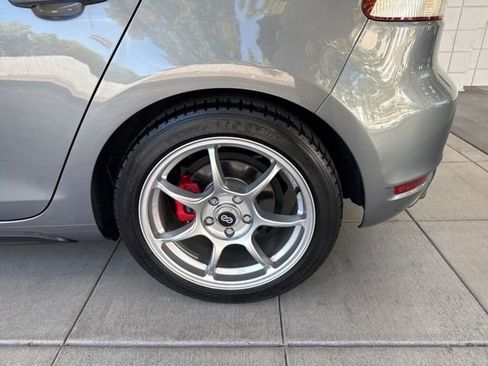 Used 2011 Volkswagen GTI Autobahn image 11