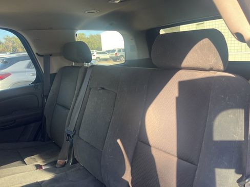 Used 2009 Chevrolet Tahoe LS w/ Convenience Package image 11