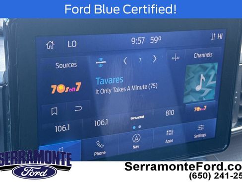 Used 2022 Ford Explorer XLT w/ Equipment Group 202A AWD/4WD image 32