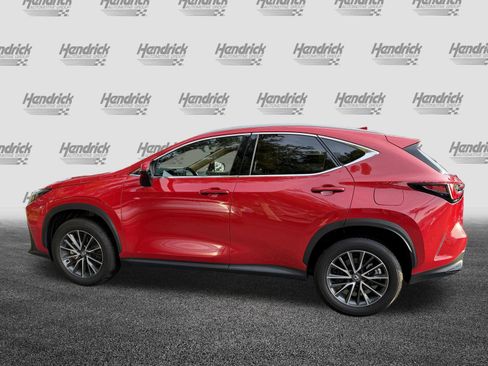 Used 2025 Lexus NX 250 FWD w/ Towing Package (2000 Lbs) image 6