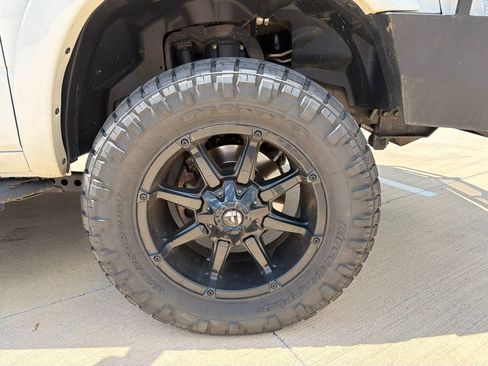 Used 2022 RAM 2500 Big Horn w/ Night Edition AWD/4WD image 10