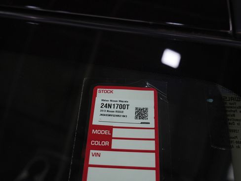 Used 2013 Nissan Rogue S AWD/4WD image 28