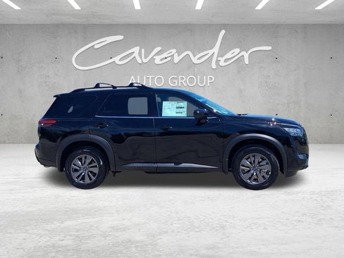 New 2026 Nissan Pathfinder SV w/ Cargo Package FWD image 18