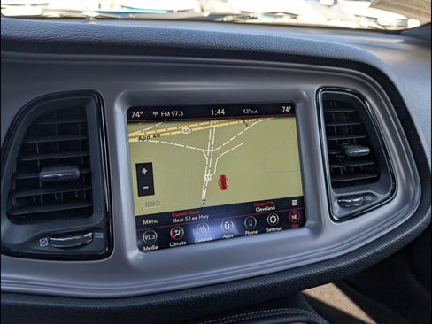 Used 2023 Dodge Challenger GT w/ Performance Handling Group image 11