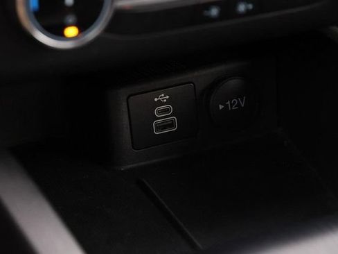 Used 2025 Ford Escape Active AWD/4WD image 20