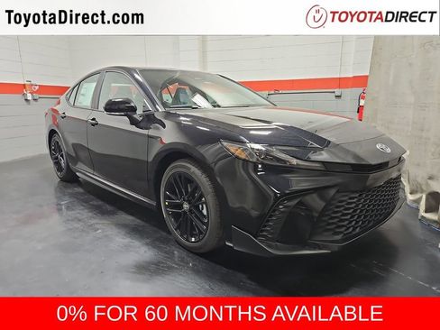 New 2026 Toyota Camry SE image 1