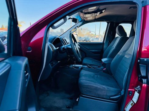 Used 2016 Nissan Frontier S image 10