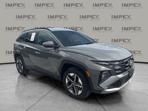 Used 2025 Hyundai Tucson SEL AWD/4WD image 7